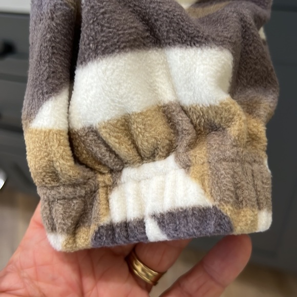 NWT{Supplies by Union Bay}Sz S TanBrownCream Aztec Print Fleece Zip Up w/pockets - Picture 6 of 9